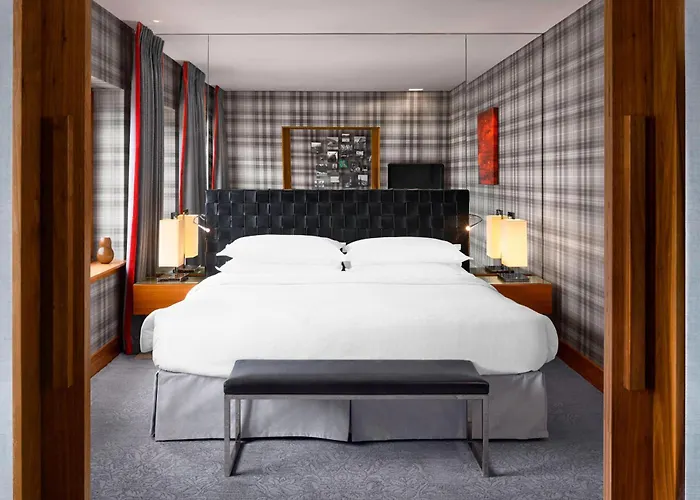 Hotel Sheraton Grand &