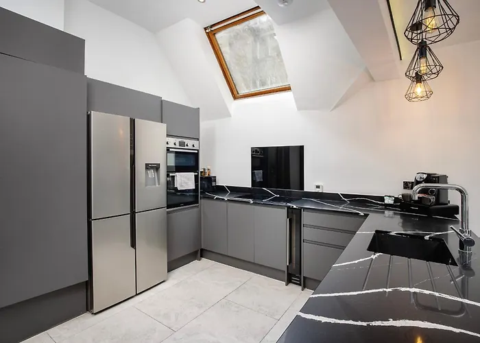 דירה Luxury Royal Mile Boutique 2bedroom