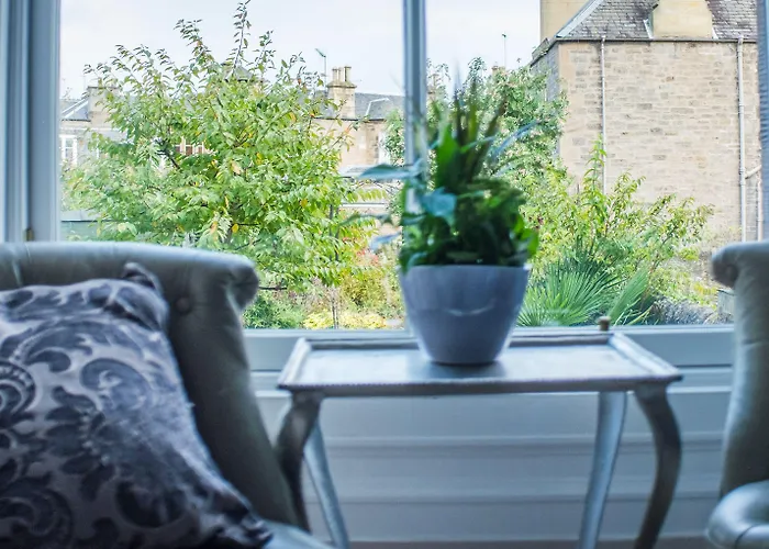 Affittacamere Allison House 17 3*