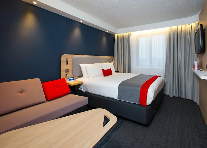 Отель Express - Leith Waterfront By Ihg Эдинбург