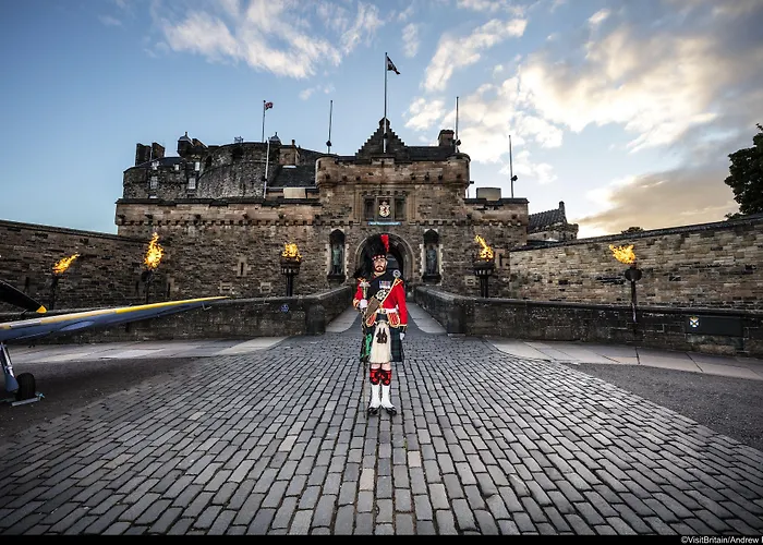 Express - Leith Waterfront By Ihg Отель 3*