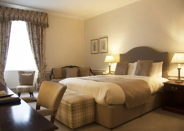 Royal Scots Club 3* Edinburgh