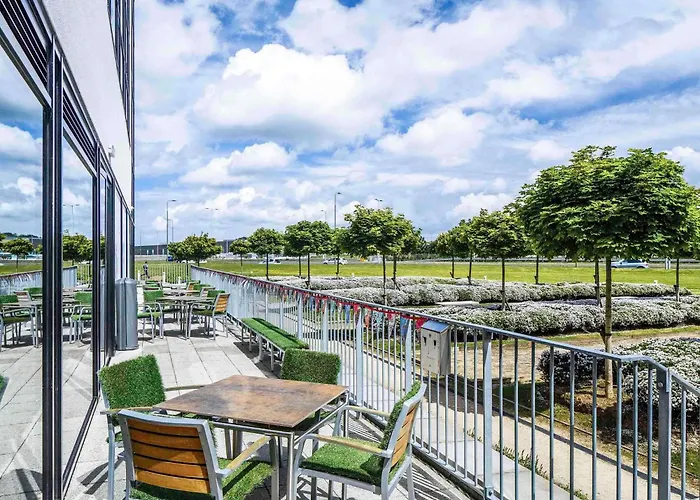 Ibis Budget Park 3*