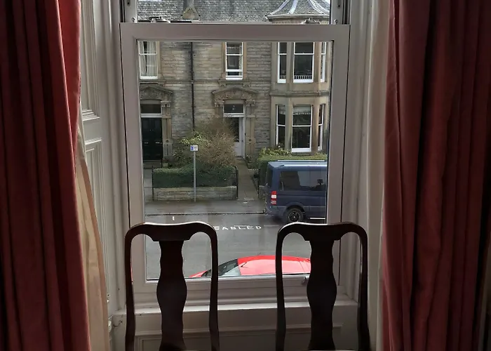 Dorstan House 3* Edinburgh