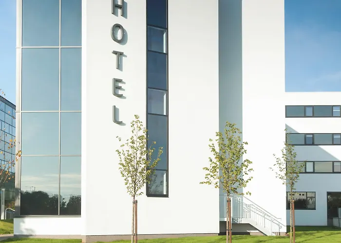 Ibis Budget Park 3*
