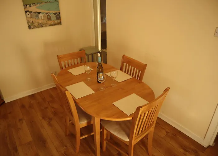 Three Bedrooms Flat In Old Town , Grassmarket Heart Of Flat Sleeps 6 , Eh1 58 Grassmarket, * Edinburgh