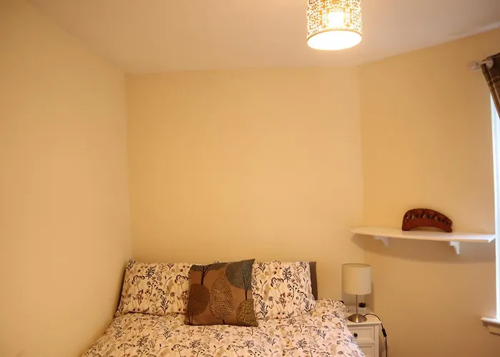 Apartment Three Bedrooms Flat In Old Town , Grassmarket Heart Of Flat Sleeps 6 , Eh1 58 Grassmarket, Edinburgh