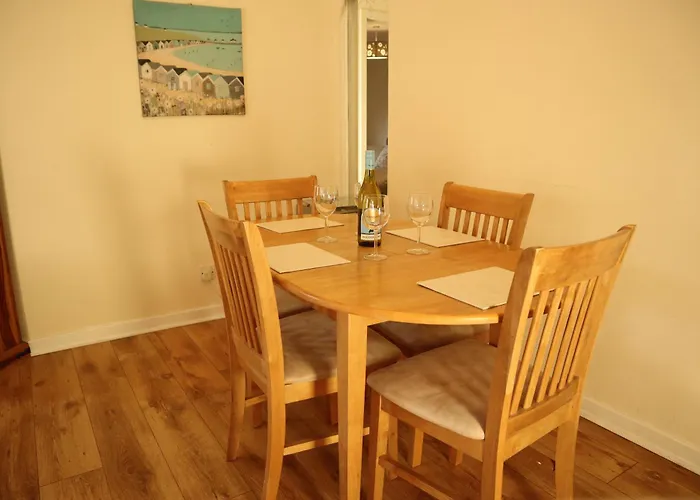 Three Bedrooms Flat In Old Town , Grassmarket Heart Of Flat Sleeps 6 , Eh1 58 Grassmarket,