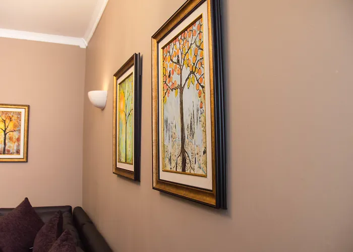 Montgomery - Crighton *