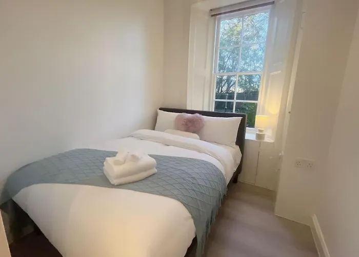 Adorable 2br 아파트