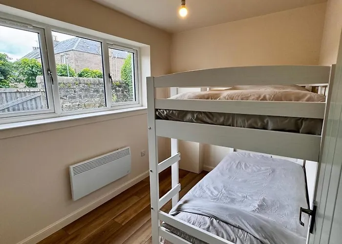 Modern, Cosy 2b In Edin, Family Friendly