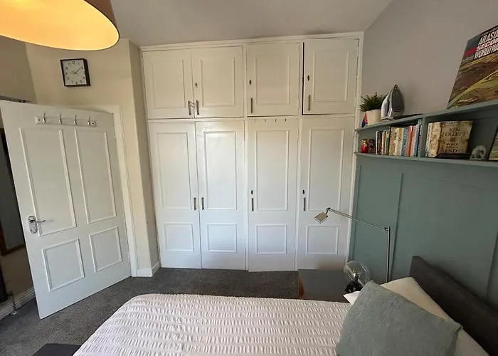 Charming Leith Retreat - Walk To The Shore Lägenhet