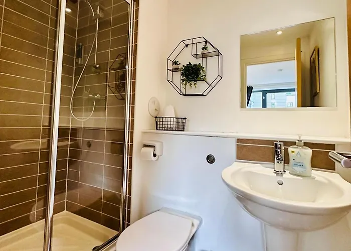 Waters View * エディンバラ