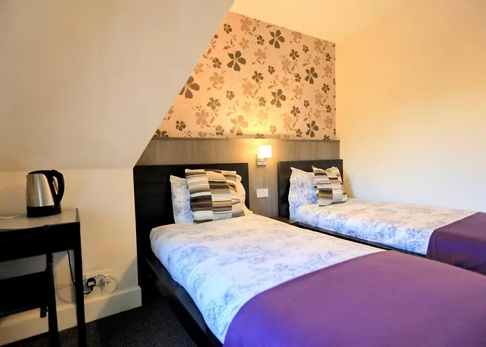 Edinburgh Holiday Guest House Bed & Breakfast