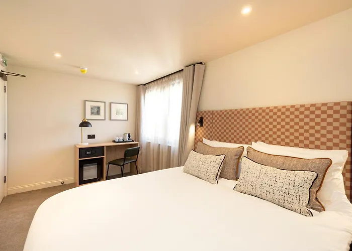 Joivy Royal Mile Hotel Edinburgh