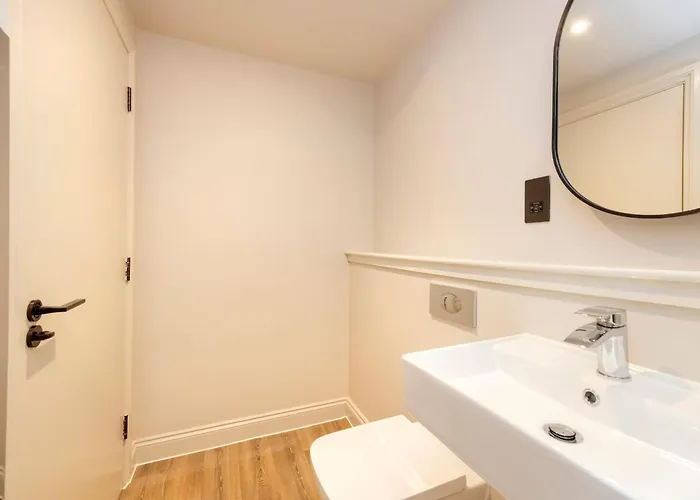 Joivy Royal Mile Hotel