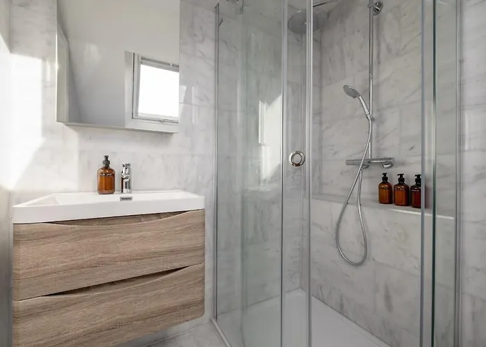 Barnton Grove Getaway *