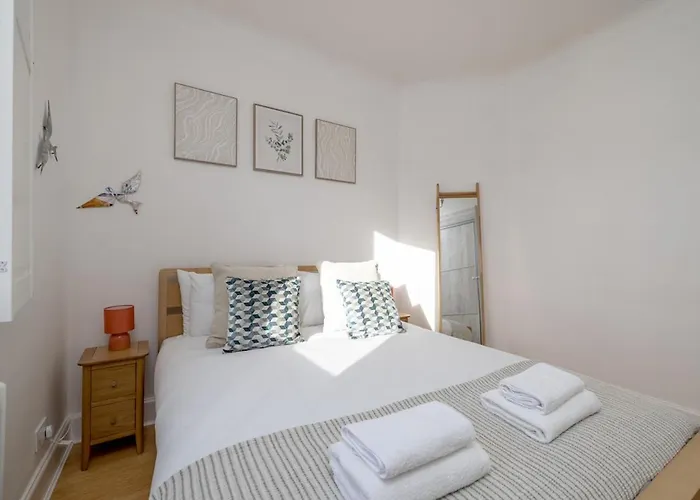 Barnton Grove Getaway Apartment Edinburgh