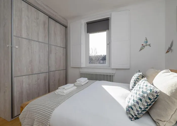 Apartment Barnton Grove Getaway Edinburgh