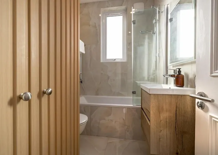 Apartment Barnton Grove Getaway Edinburgh