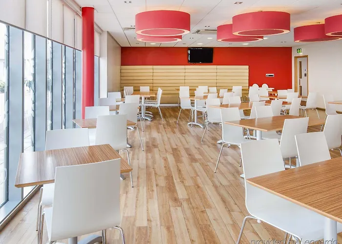 Travelodge Airport Edimburgo