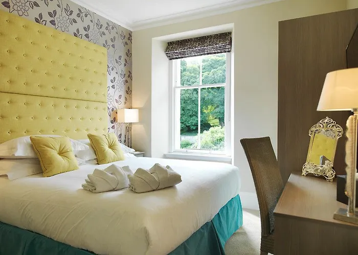 Ailsa Craig Hotel