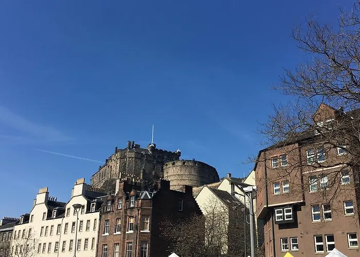 Grassmarket, Castle Wynd