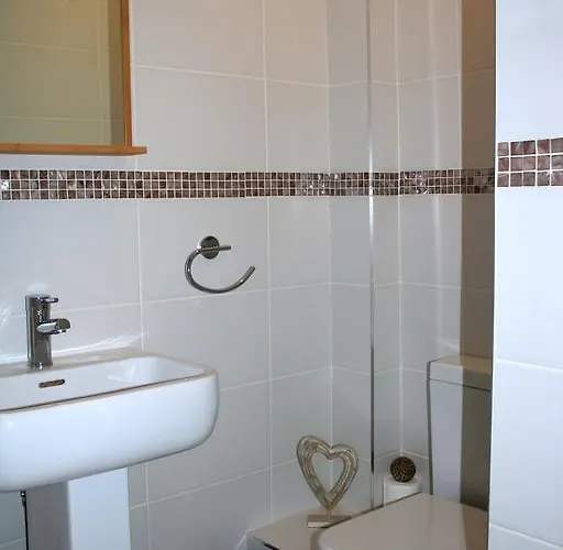 Dalmore Bed & Breakfast Edinburgh