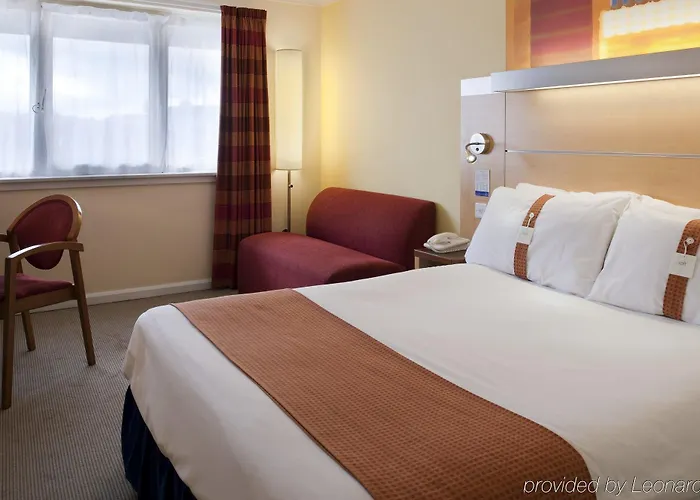 Отель Express - Leith Waterfront By Ihg