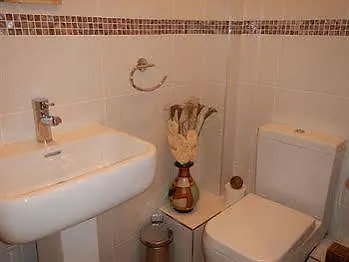 Dalmore Bed & Breakfast