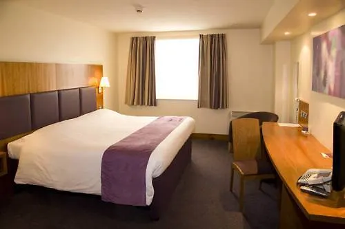 Premier A1 - Newcraighall 3* Edinburgh