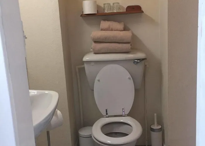 Dorstan House 3* Edinburgh