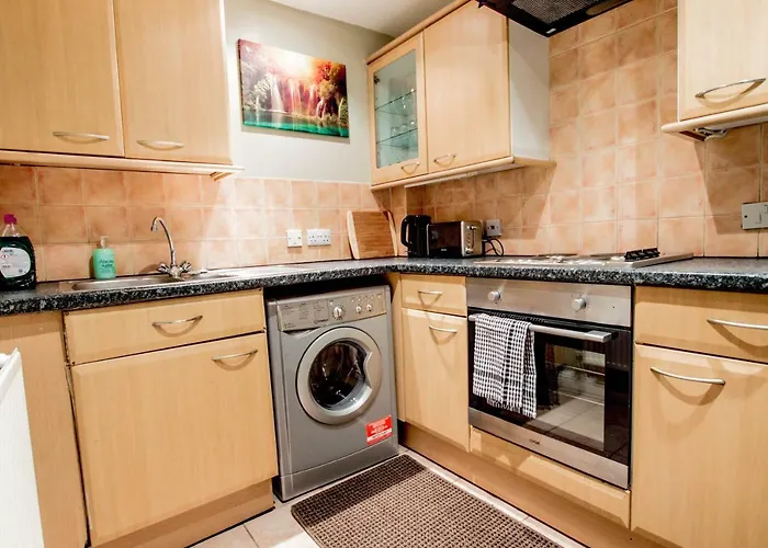 Montgomery - Crighton شقة