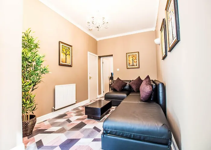 Montgomery - Crighton شقة