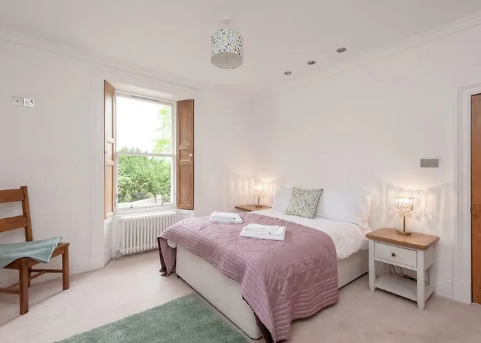 The Lochside House Holiday home Edinburgh