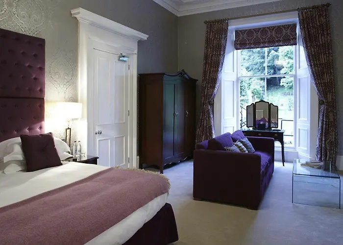 Ailsa Craig Hotel