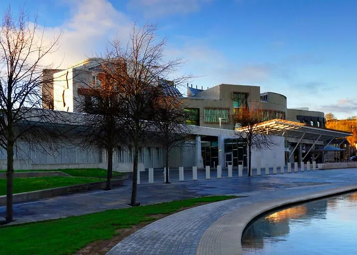 Stylish Near Royal Mile شقة