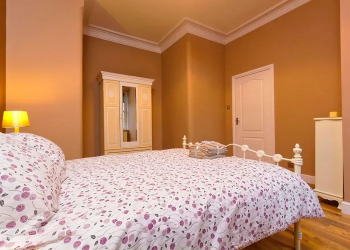 Stylish Near Royal Mile إدنبرة