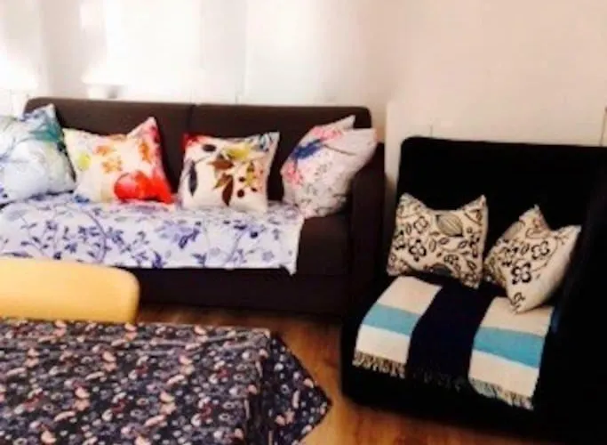 Royal Mile Apartment Excellent Location 3Rd Floor No Lift 에든버러