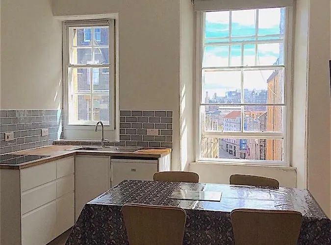 아파트 Royal Mile Apartment Excellent Location 3Rd Floor No Lift 에든버러