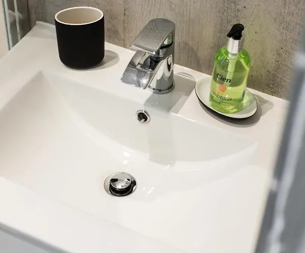 The Polwarth דירה *