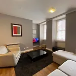 아파트 Innercitylets - Royal Mile *
