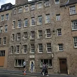 Canongate - Spacious And Historic 2 Bed Flat On Royal Mile Edimburgo