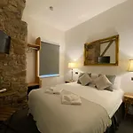 Aparthotel Royal Mile Balconies By The Castle 5*