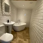 Queen Street Boutique מלון דירות אדינבורו