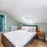 Centre, Newly Refurbished Stylish