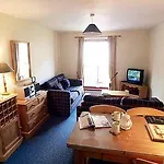Fountain Court - Grove