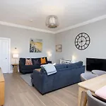 Joivy Splendid In New Town