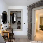 Aparthotel 29 Queen Street 4*