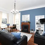 Joivy Fantastic New Town Flat With Shared Garden